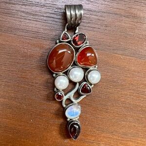 Beautiful Gemstone Pendant